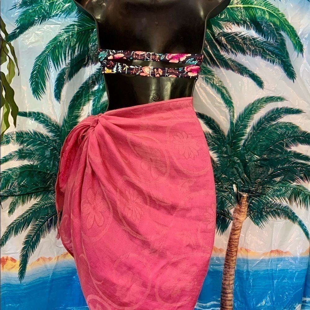 Bikinis   - Picture 3 of 12